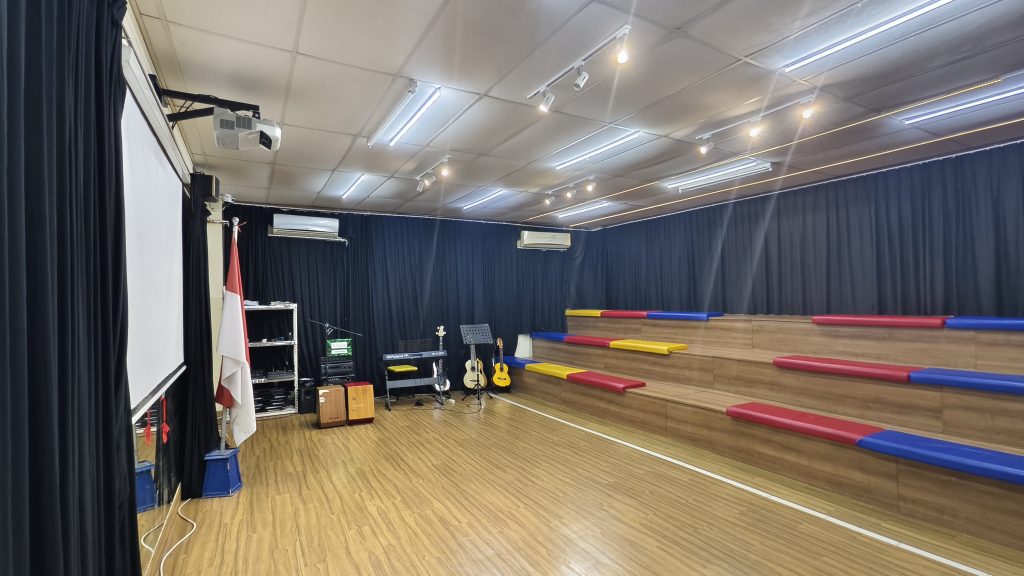 filter: 0; fileterIntensity: 0.0; filterMask: 0; captureOrientation: 0;
runfunc: 0; algolist: 0;
multi-frame: 1;
brp_mask:8;
brp_del_th:0.0002,0.0000;
brp_del_sen:0.3000,0.3000;
motionR: 0;
delta:null;
module: photo;hw-remosaic: false;touch: (-1.0, -1.0);sceneMode: 3145728;cct_value: 0;AI_Scene: (-1, -1);aec_lux: 292.0;aec_lux_index: 0;albedo:  ;confidence:  ;motionLevel: -1;weatherinfo: weather?null, icon:null, weatherInfo:100;temperature: 39;